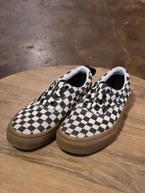 VANS Classic Checkerboard Slip-On Gum Sole Kids Size 1